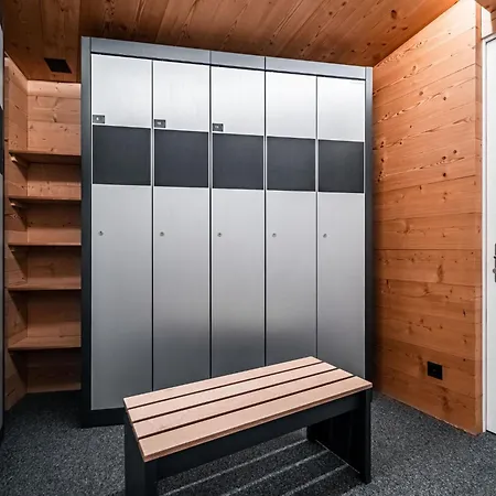 Apartment Kusi's Ranch Studio Nr- 2 Stecknadelhorn By Interhome *