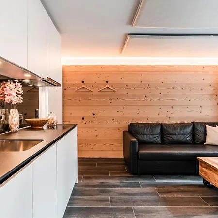 Apartment Kusi's Ranch Studio Nr- 2 Stecknadelhorn By Interhome